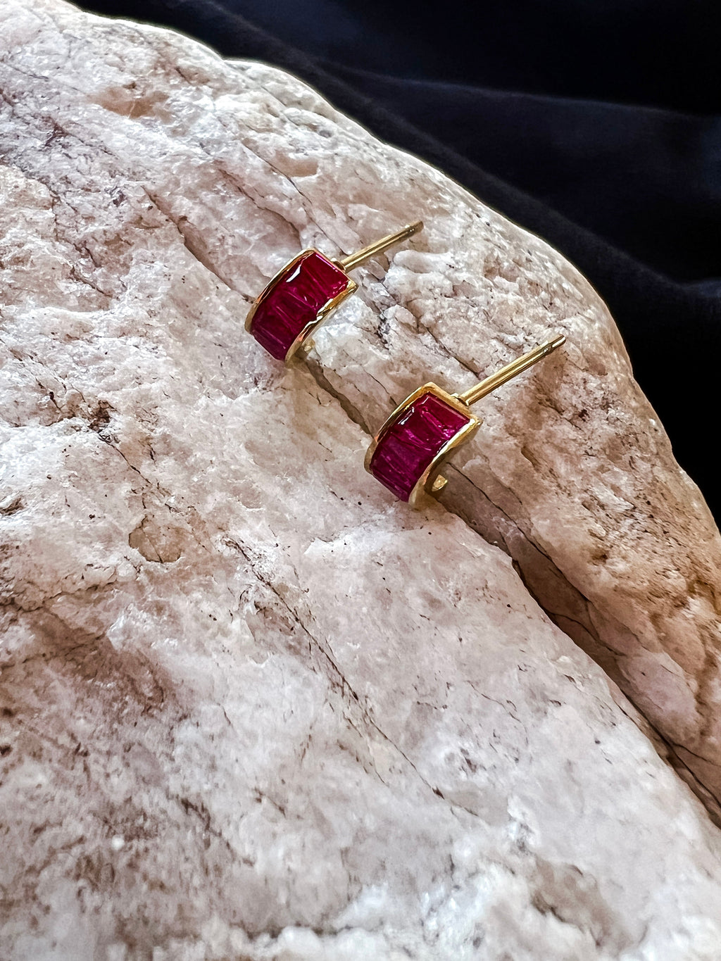 Dainty Crystal Hoop Stud-Ruby Red, Stainless Steel Gold Plated