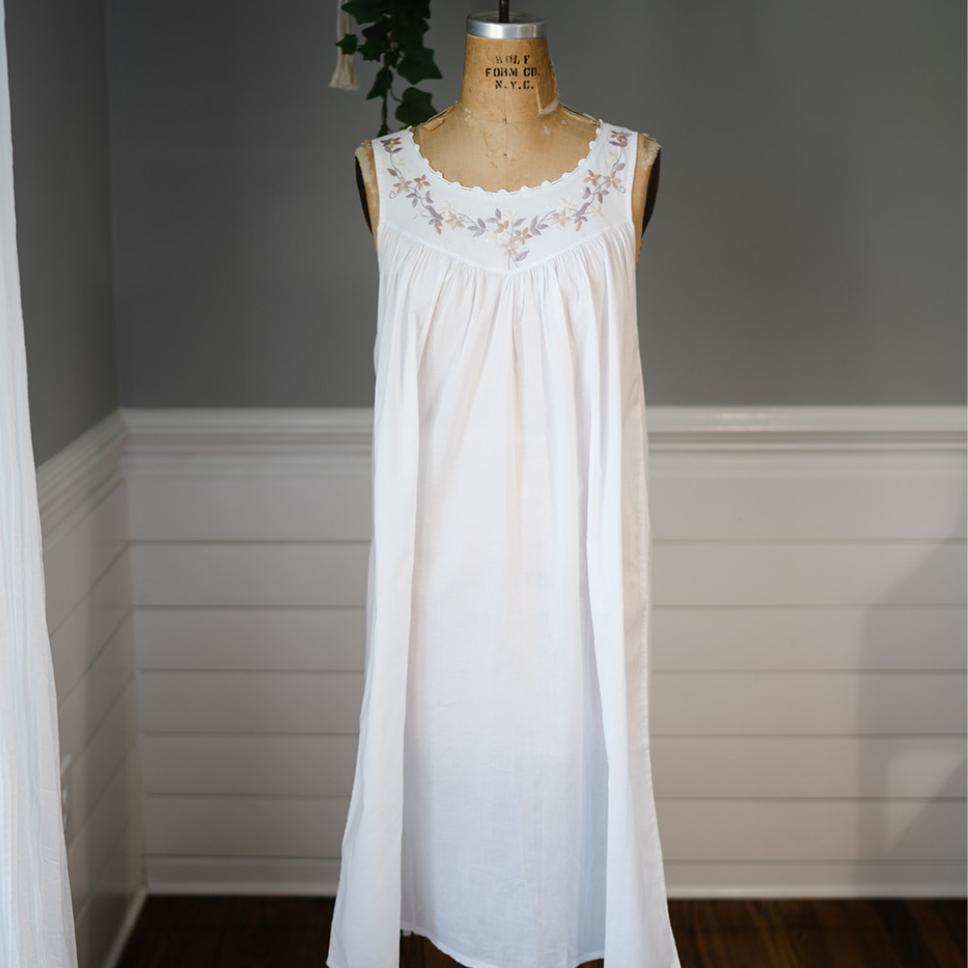 The Sarah Garland Nightgown - Taupe