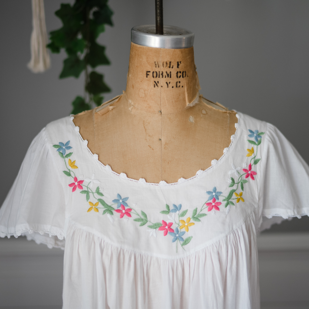 Cap Sleeve Garland Nightgown - Mixed