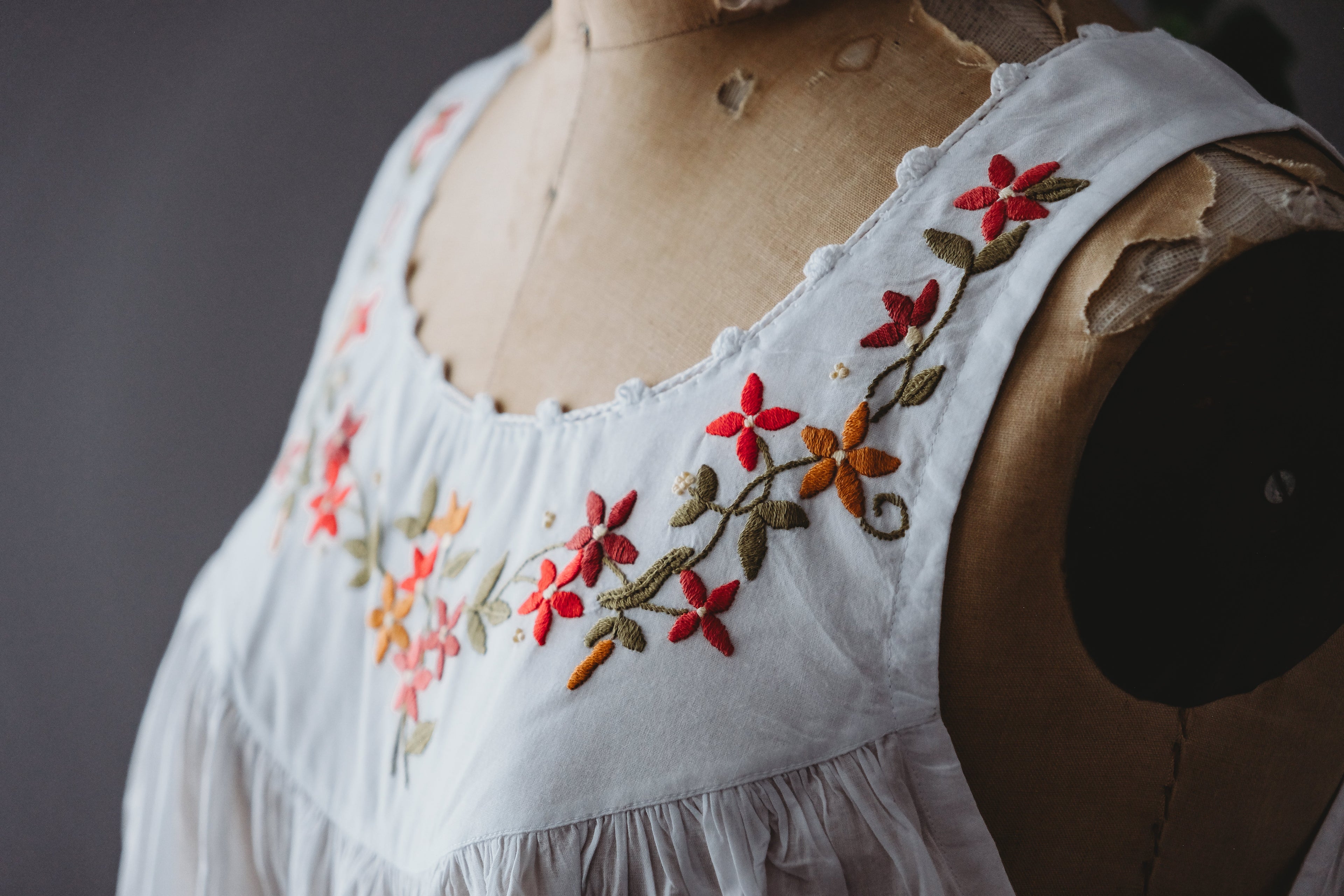 The Sarah Garland Nightgown - Red